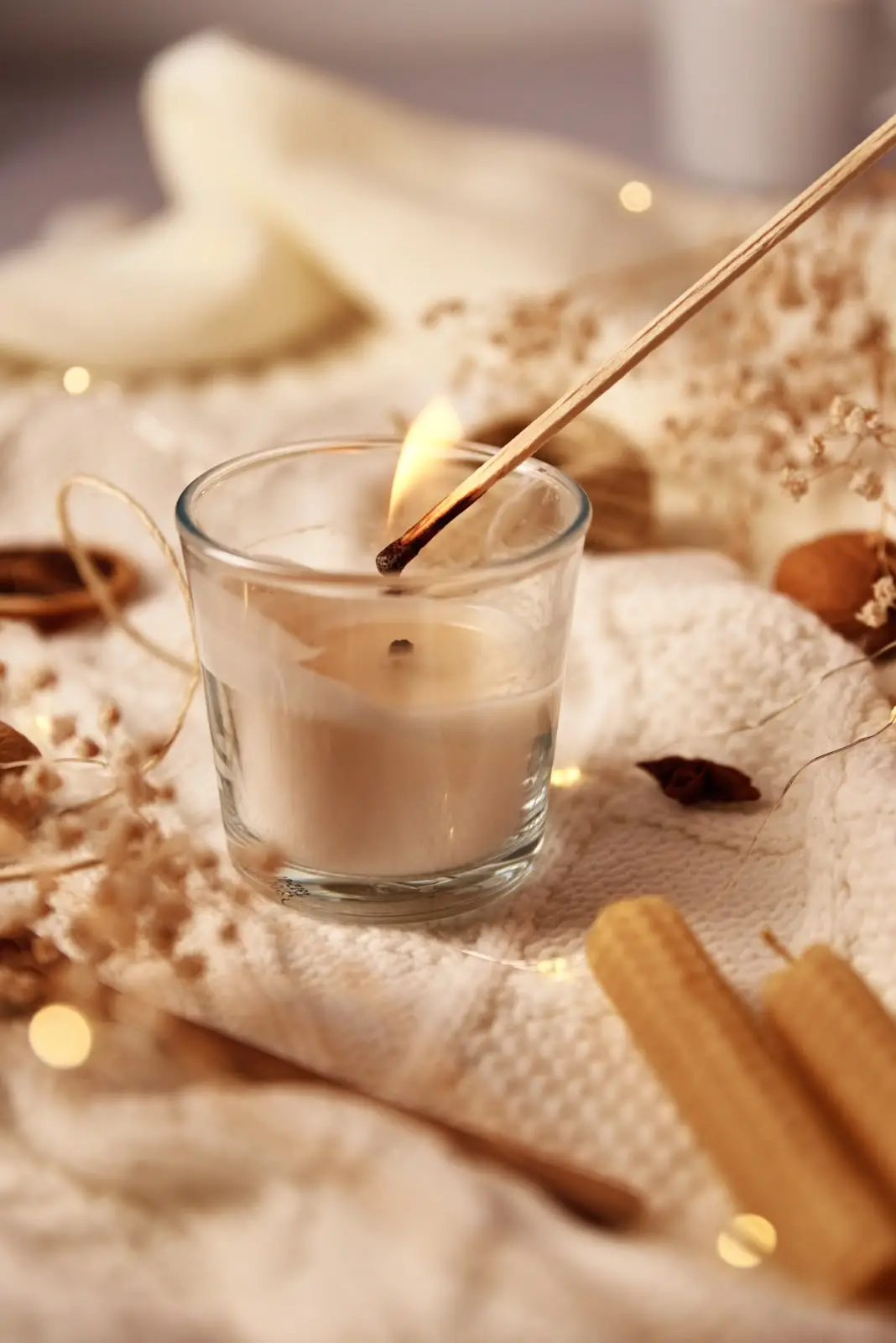 Candele e corone di natale